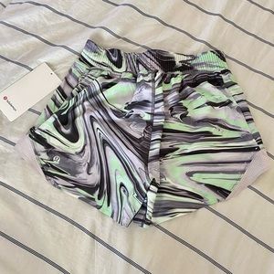 NWT Hottie hot shorts high rise 4”